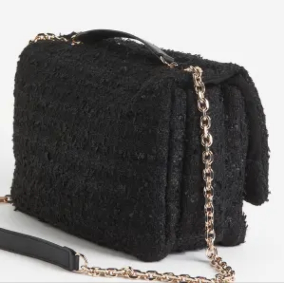 H&M Textured large bag chain strap Black Textured Handbag new - Picture 5 of 5